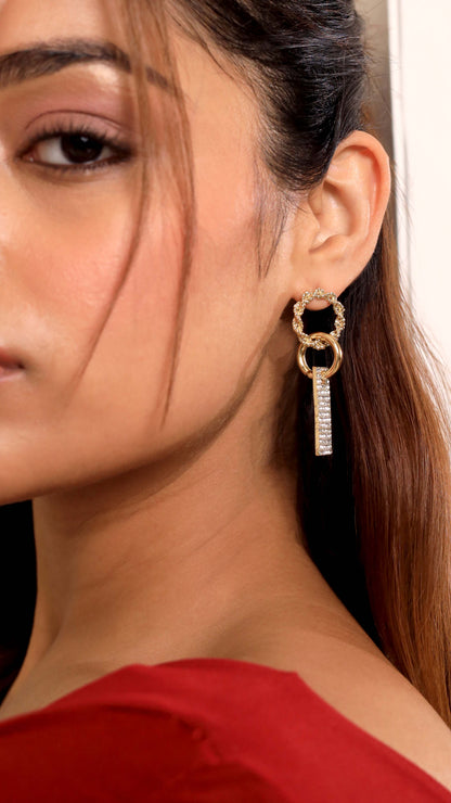 Beautiful-Circle-Designed-Stone-Studded-Earring