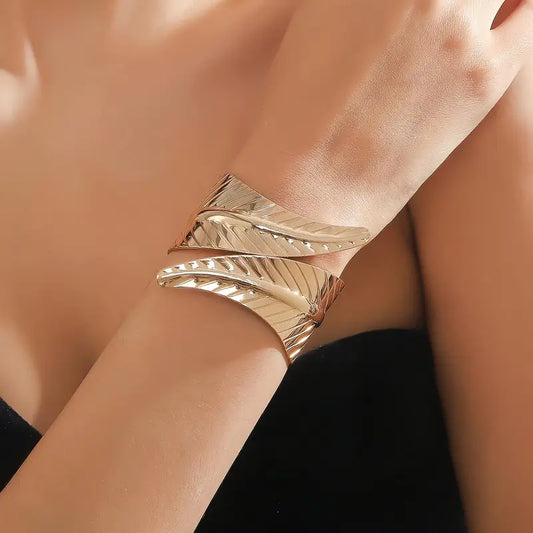 Adjustable Leaf Shaped Bangle Bracelet Online