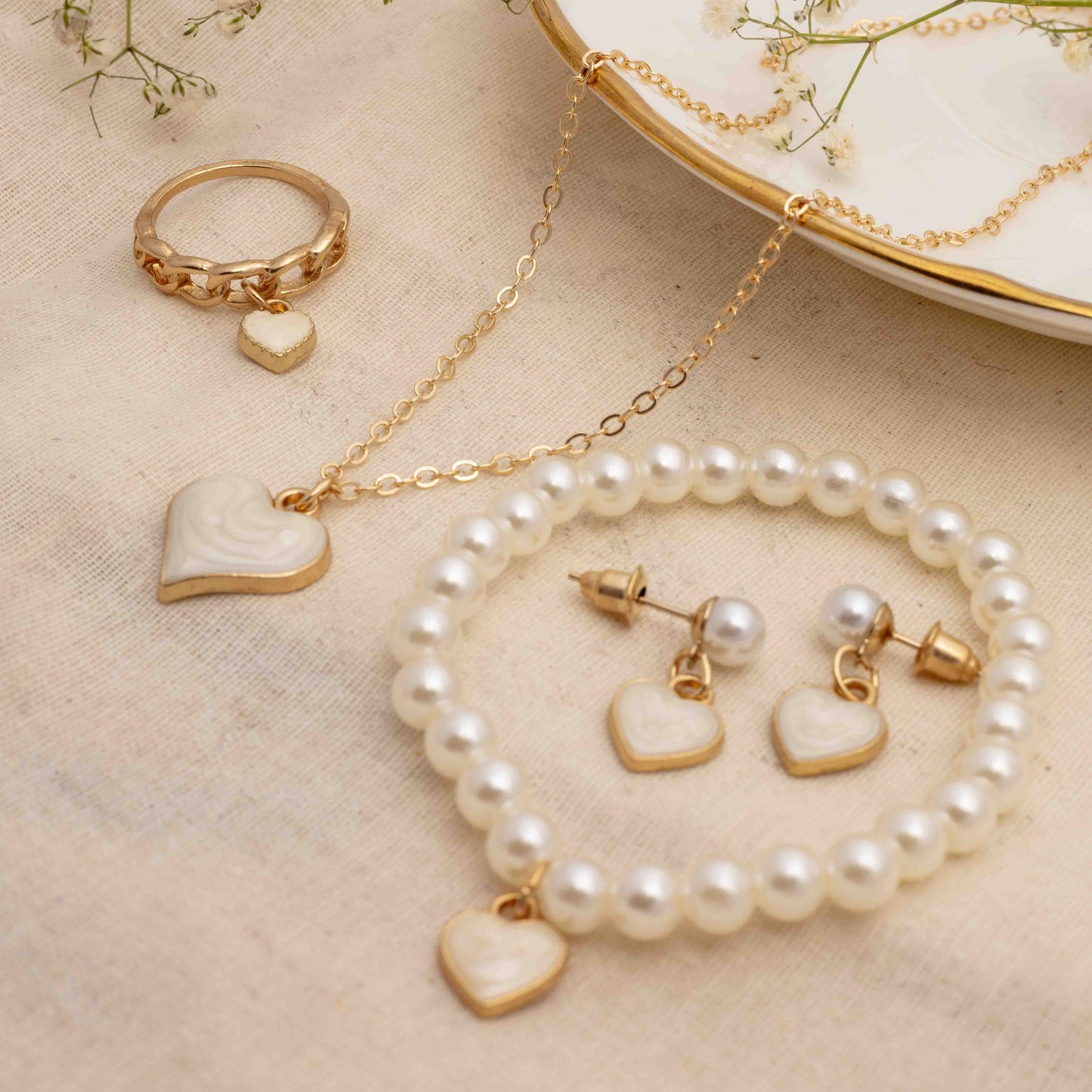 Heart Pearl 5 Piece Jewellery Set Online