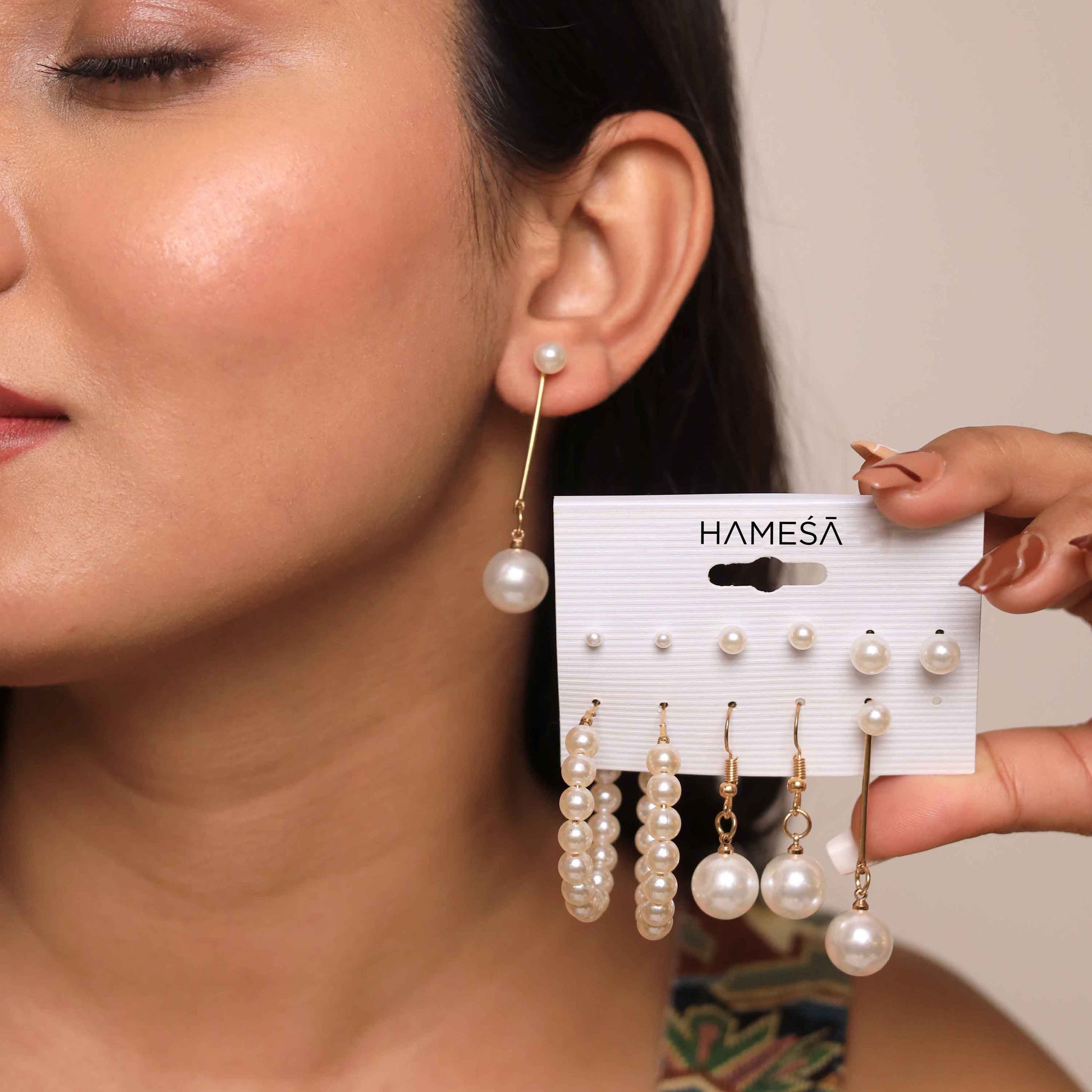 Shop Trendy Set of 6 Pearl Earring Stack for Women at Hamesa